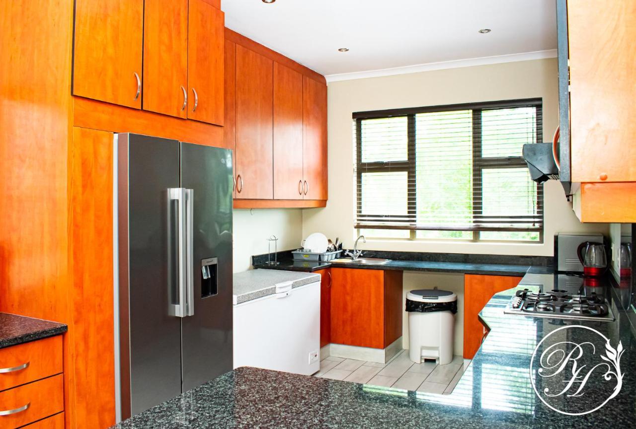 Ferienwohnung Roseland House Self Catering Durban Exterior foto