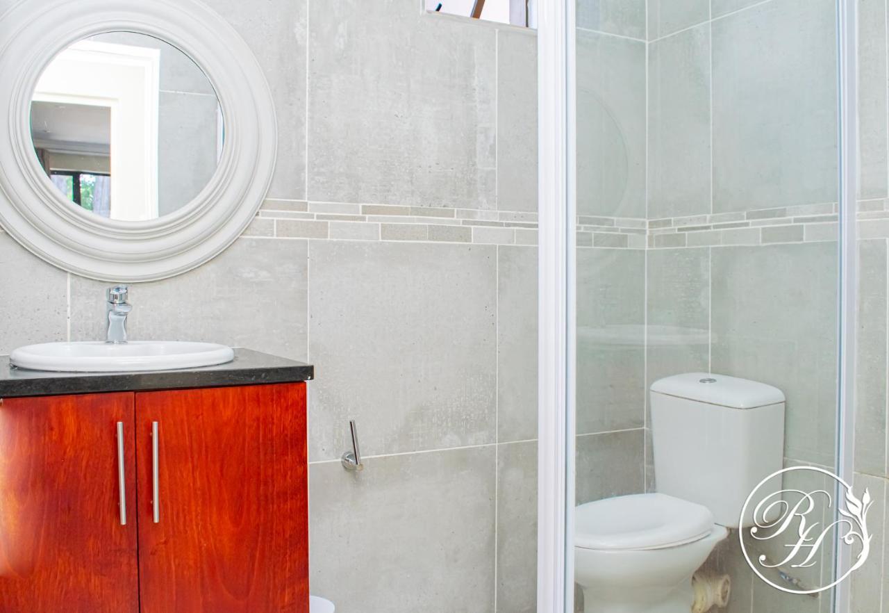 Ferienwohnung Roseland House Self Catering Durban Exterior foto